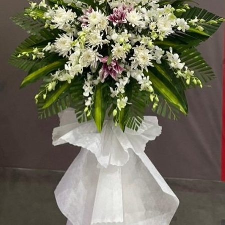 Kệ hoa viếng đám tang giá rẻ #012