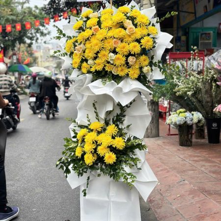 Vòng Hoa Đám Tang Thiết Kế Đơn Giản, Trang Trọng